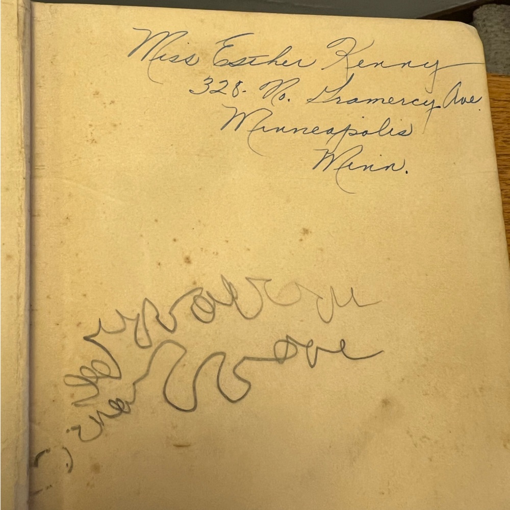 ALL QUIET ON THE WESTERN FRONT hardcover book written by Erich Maria Remarque - Picture 8 of 15